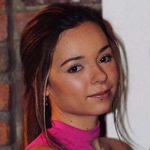 Meet your Posher, Abigail